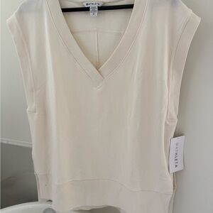 Athleta Cream V-Neck Sleeveless Top